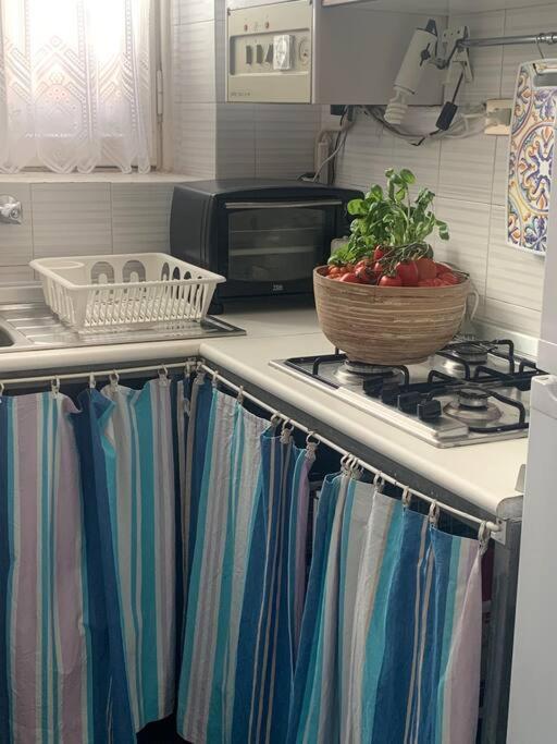 Cozy Beach House With Nice Garden, Basic Feel Appartement Bonassola Buitenkant foto